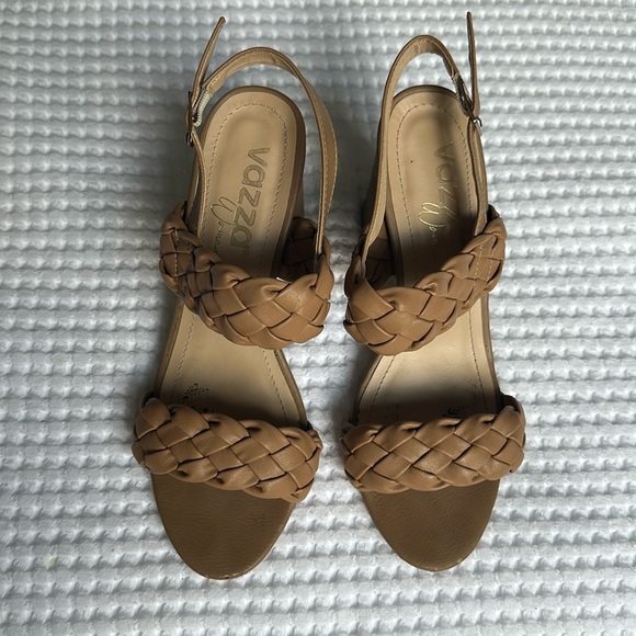 Shoes - Shoes woven